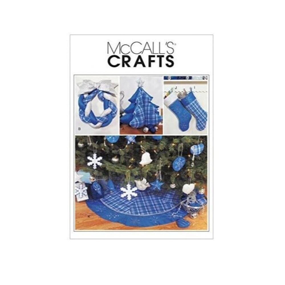 McCalls‎ Crafts Christmas Pattern 37777 Kit Tree Skirt Stockings Ornaments Decor